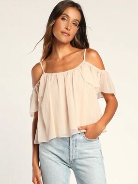 Lulu's Peach Off-Shoulder Top